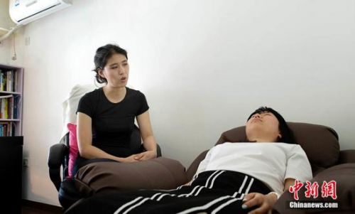 催眠真有那么神么？既不能删除记忆也不能完全操控他人 
