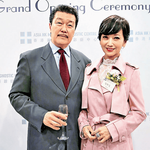 赵雅芝自曝保养秘决 少吃多餐和适量运动 