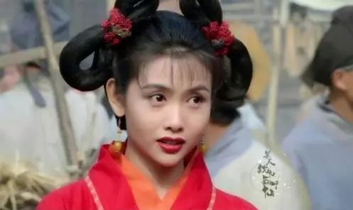 邱淑贞女儿沈月被跟拍 明星的高颜值女儿个个都是女神！ 
