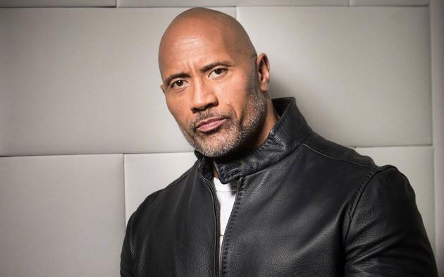 巨石强森又有新电影《红色通缉令》将上映 新片成本斤1.5亿 