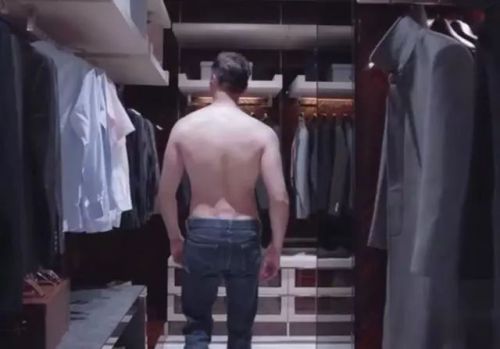 男神的背影都啥样？鹿晗清瘦，杨洋气质儒雅像学生 ！ 