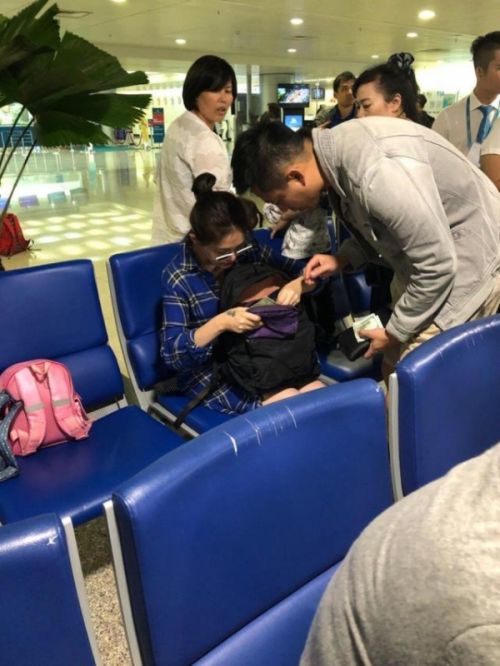 大S怀3胎后近照曝光 果然又胖回去了 