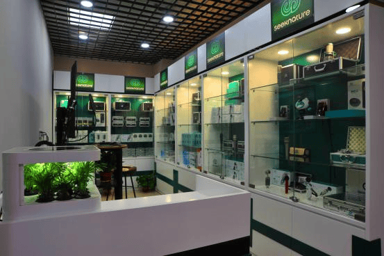 全球首家！森然直播小视频设备线下体验店开张 