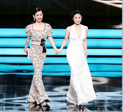 她是中国最好的女演员46岁未婚未育仍性感 