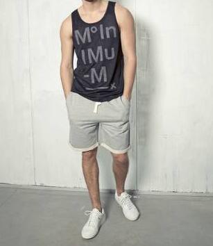 男生要怎么搭衣服 男生穿搭小技巧分享 