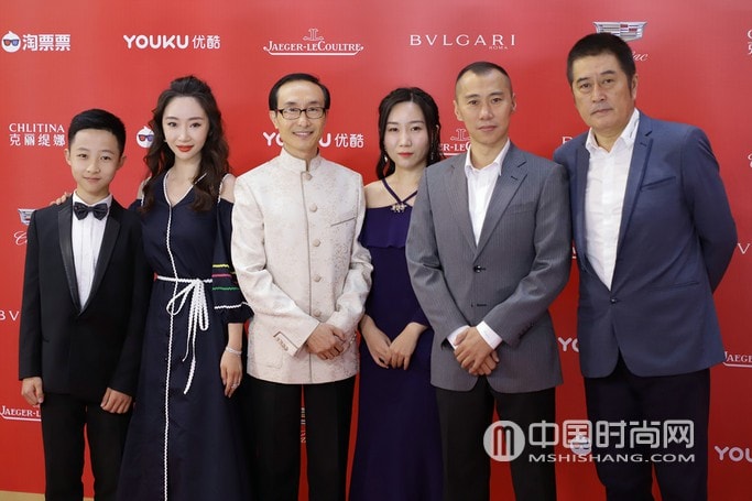 《幸福马上来》剧组