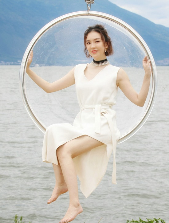 吕佳容时尚写真