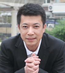 王荧欣 