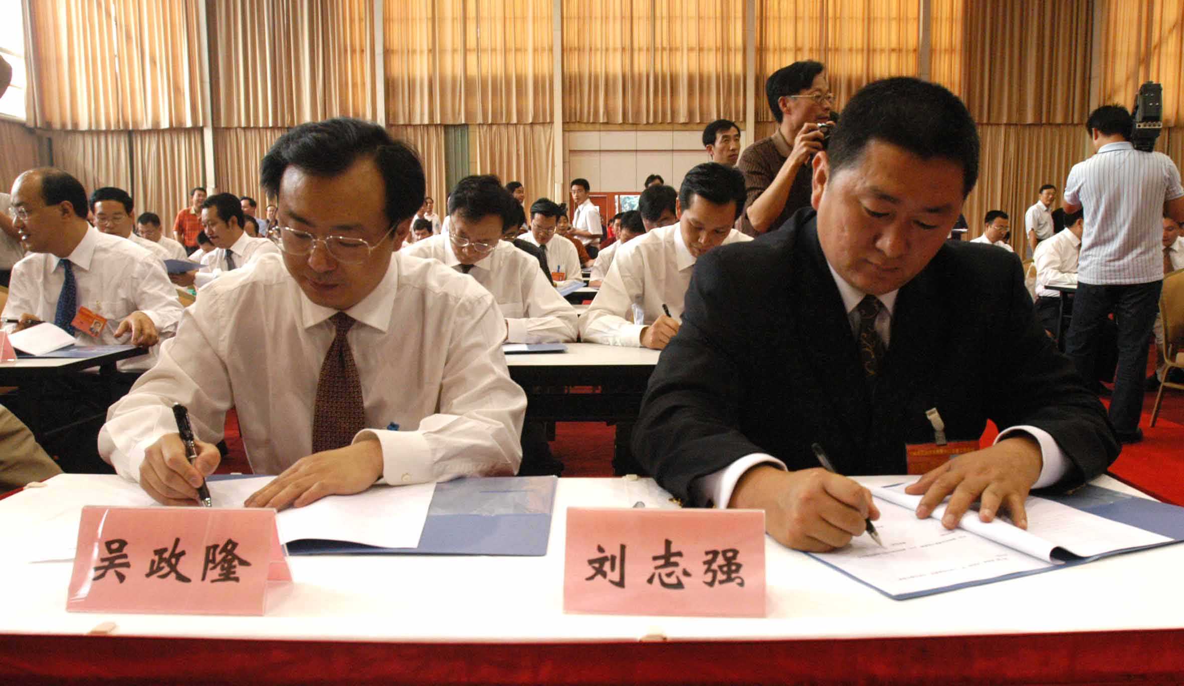 http://www.mshishang.net/pics/default/download/07ff8064e43d85c227b5ee6609e76986.jpg