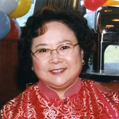 李明珠 