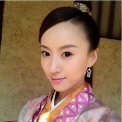 王怡 