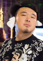 王卓