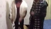 搞笑段子：老婆教训老公的方式.