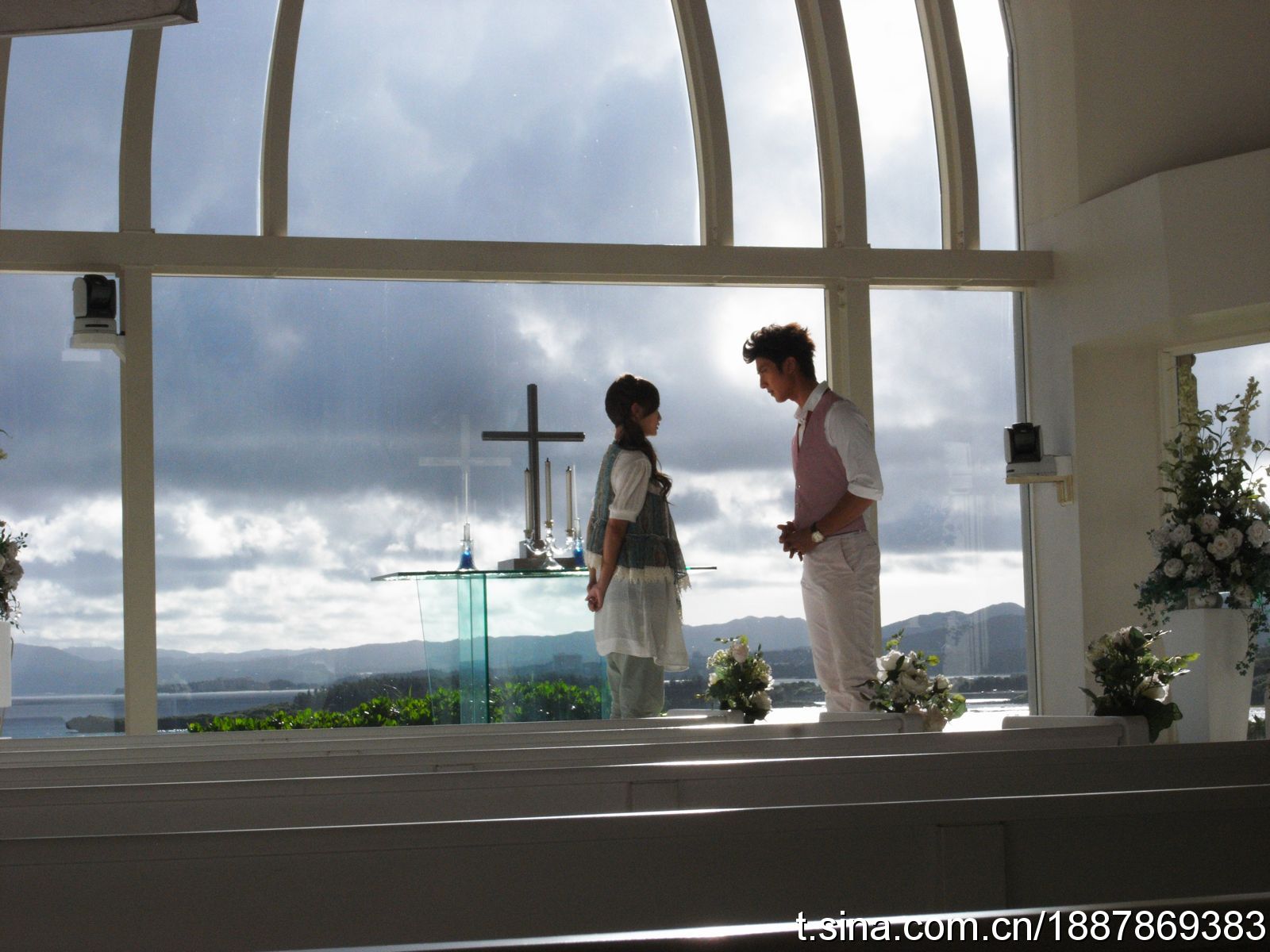 http://www.mshishang.net/pics/default/download/83c821b697b50215eb108bc86cd01b8f.jpg