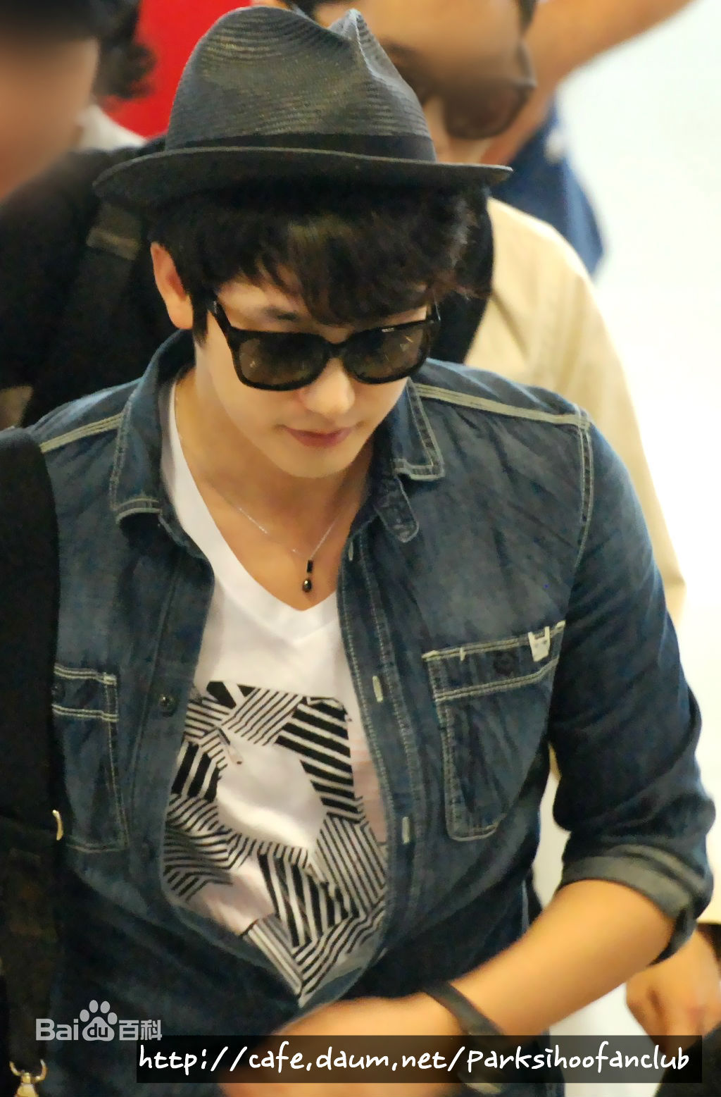 http://www.mshishang.net/pics/default/download/8830b0f6241a15a3430f6c6ec88e0c30.jpg