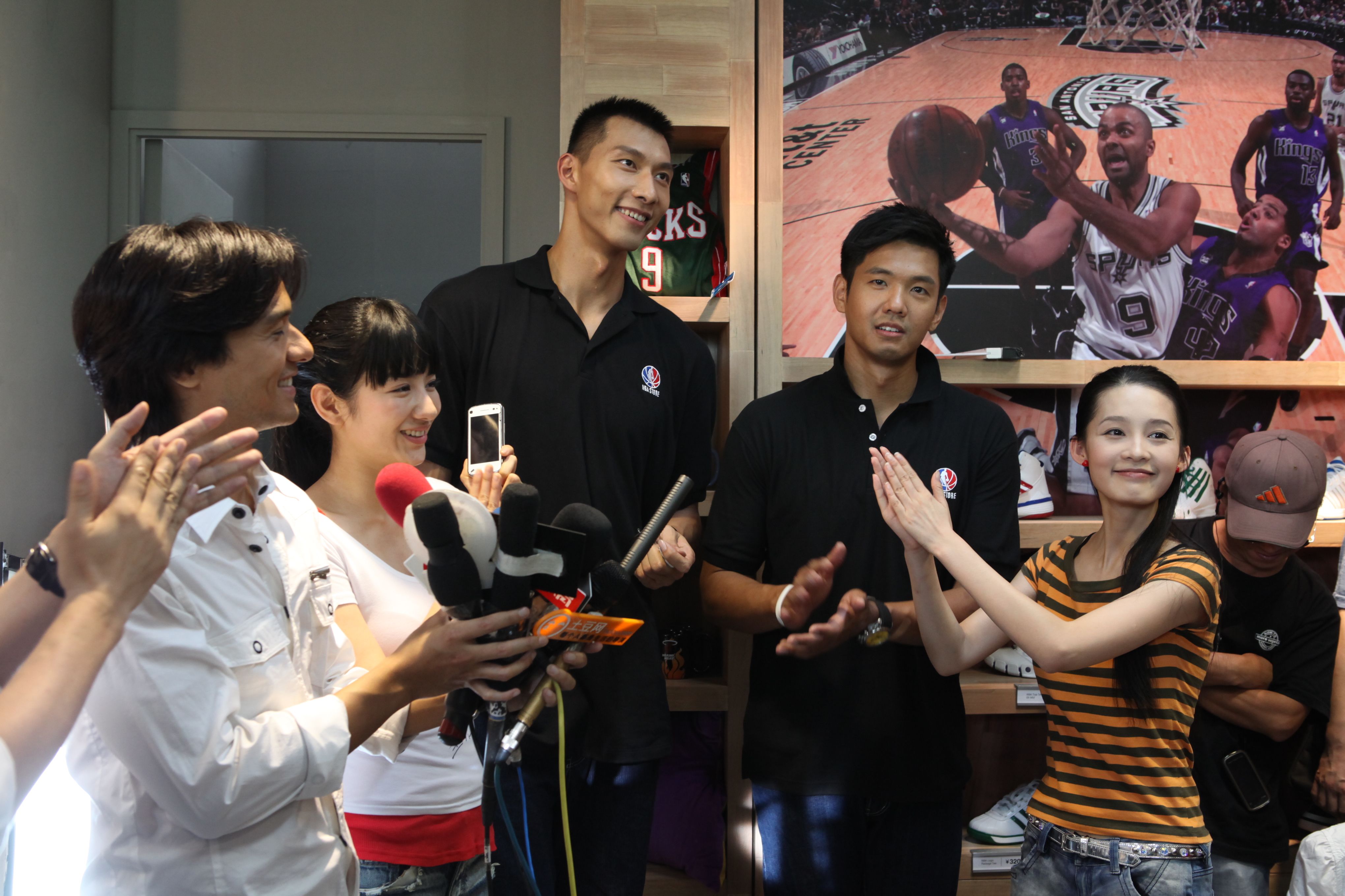 http://www.mshishang.net/pics/default/download/97b8bdb42e60fcb42ab22f1f7c6fafd9.jpg