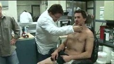 制作特辑之Robert Downey Jr. Gets Painted