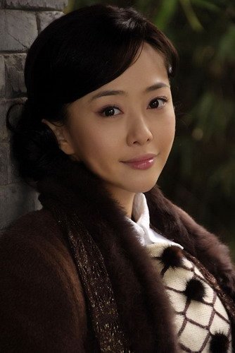 电视剧《大浴堂》刘园园饰曹蕊兰