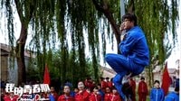 《我的青春期》发暴走版预告 包贝尔主修爬旗杆