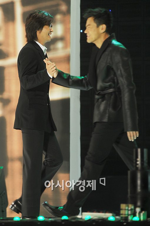 http://www.mshishang.net/pics/default/download/d180c2b3c4c954392ac9aa16b94bc106.jpg