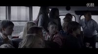《哥斯拉》版因为爱情