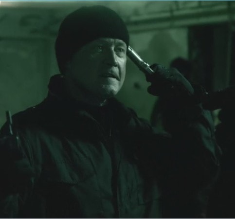 反恐特警组：火速救援 邪恶的特工Walter