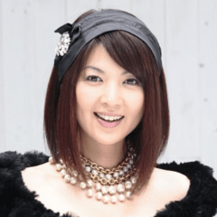 饭岛直子 