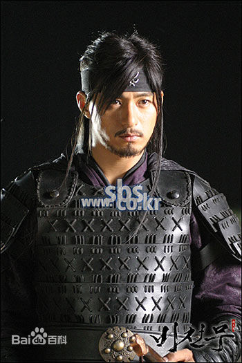 http://www.mshishang.net/pics/star/pic/089fecb568f431af03d434107e619637.jpg