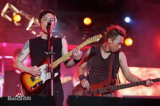 http://www.mshishang.net/pics/star/pic/093327a13a5982993eefd5b372058f72.jpg