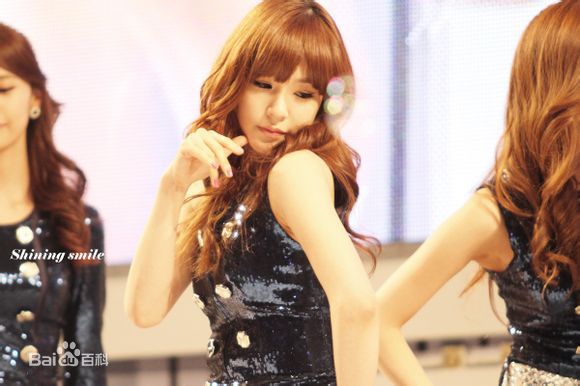 http://www.mshishang.net/pics/star/pic/14a21afca224e4a71ccbe194b4a950a3.jpg
