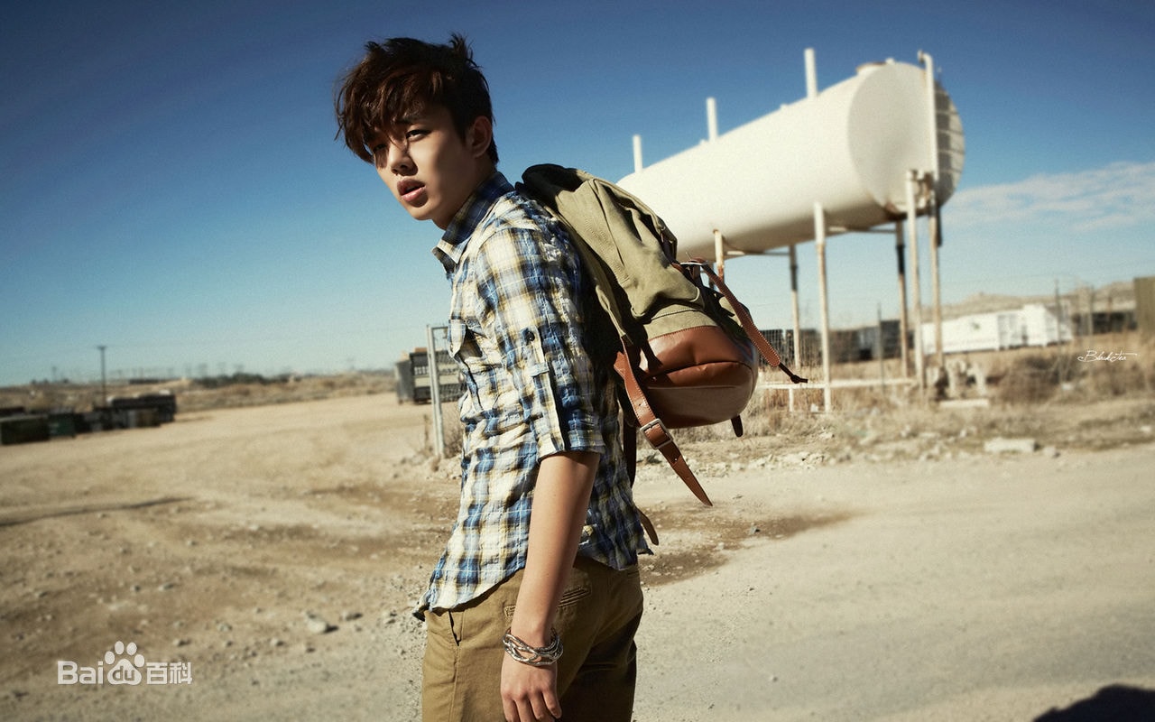 http://www.mshishang.net/pics/star/pic/2086bb4f624207d5c8affdcdd39af027.jpg