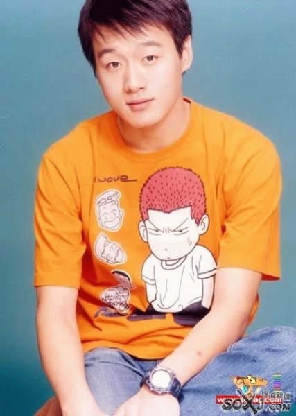 http://www.mshishang.net/pics/star/pic/2c85e29ad487db350b77792da3fcf1c3.jpg