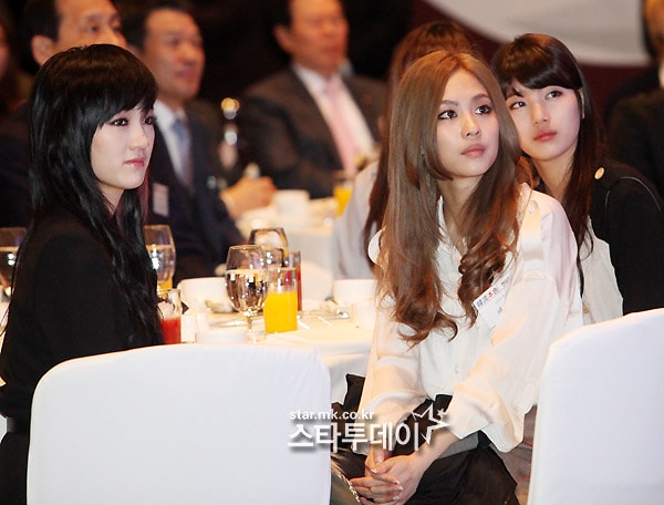 http://www.mshishang.net/pics/star/pic/325881499c21f7e64de4683f87b0e282.jpg