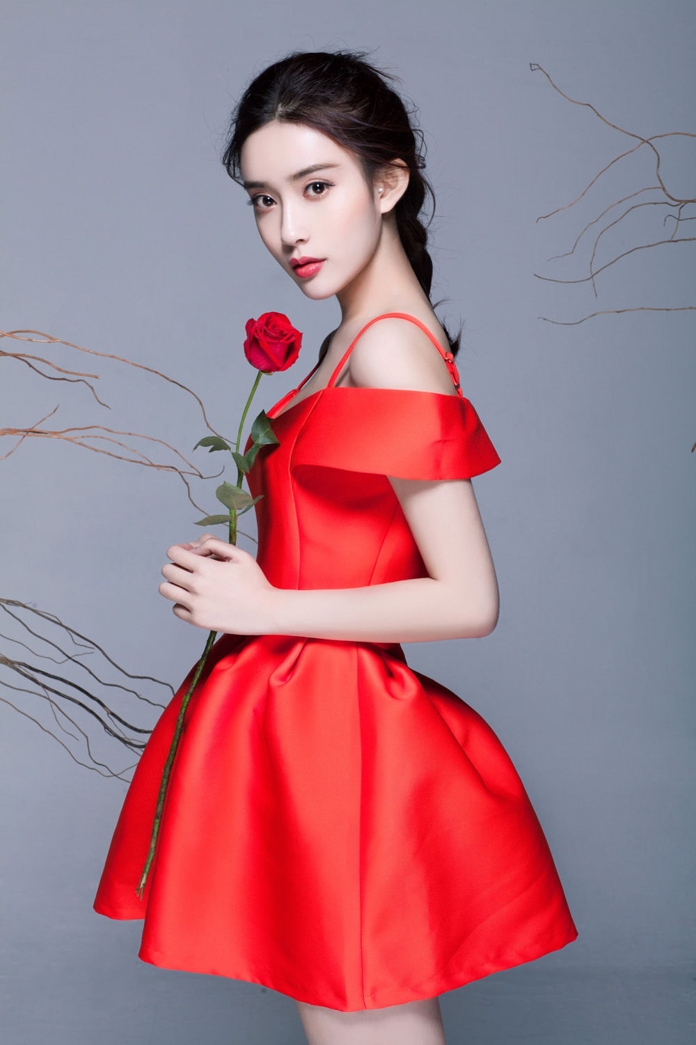 http://www.mshishang.net/pics/star/pic/396cabdc0764211f13d149b7ae9619ee.jpg