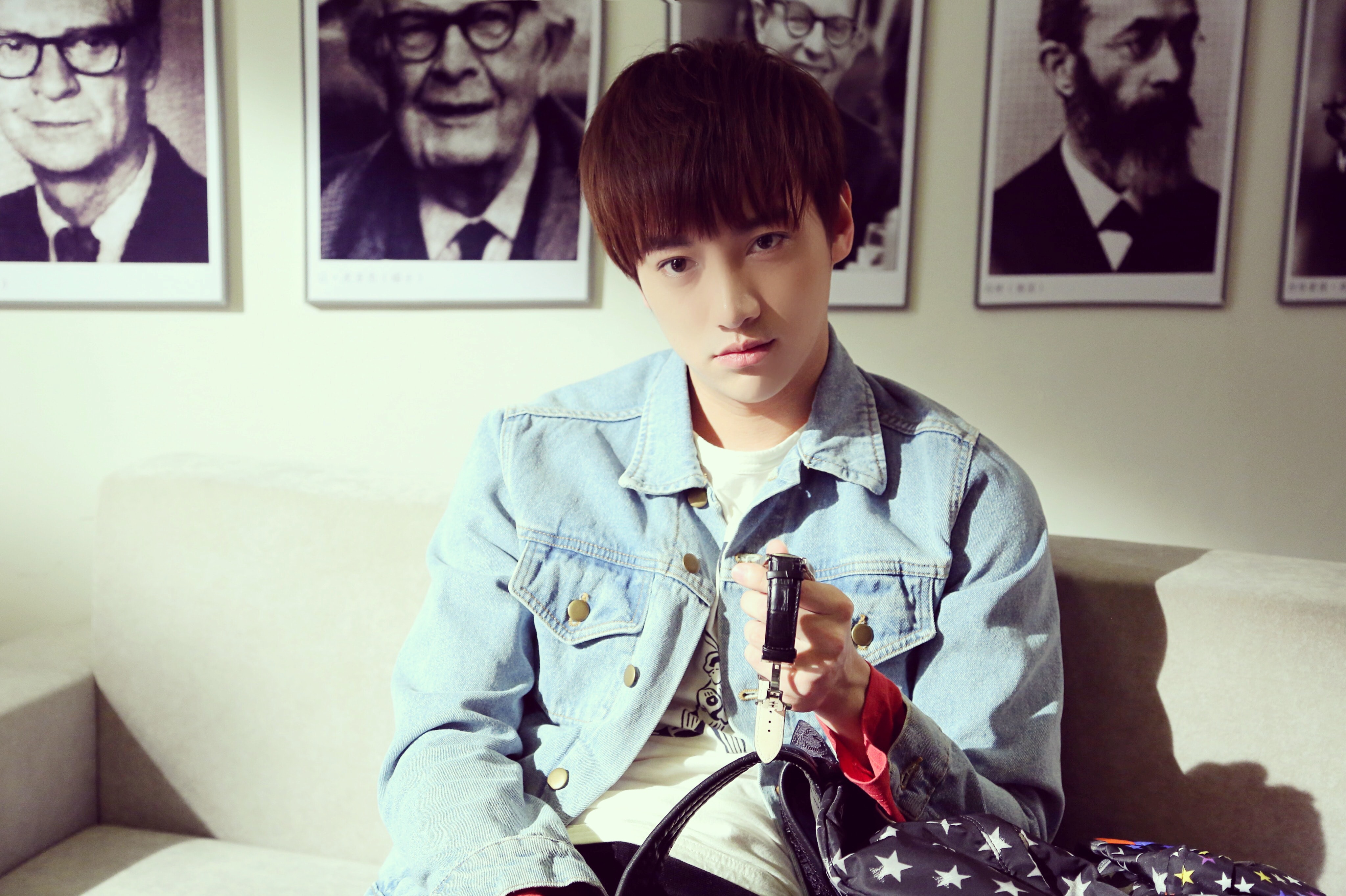 http://www.mshishang.net/pics/star/pic/416d6664df3c61e0413be14dd27cd7e1.jpg