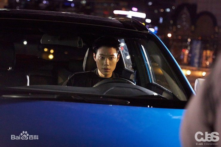 http://www.mshishang.net/pics/star/pic/4d32983aaf531395cbec9f3b3a1b7102.jpg