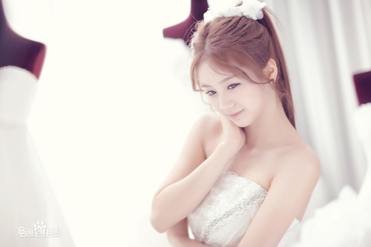http://www.mshishang.net/pics/star/pic/64ff279e1390b2b7222c97a8e1db5003.jpg