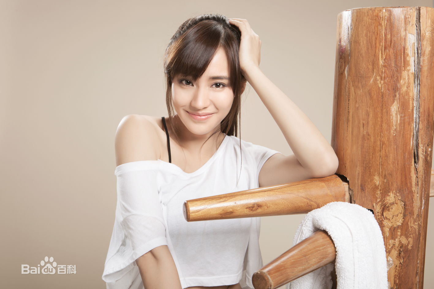 http://www.mshishang.net/pics/star/pic/76b2651d062596cc363ff4b777d04e27.jpg