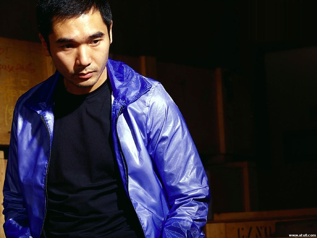 http://www.mshishang.net/pics/star/pic/97ee0d962a7538be92f373b4cd3da1fa.jpg