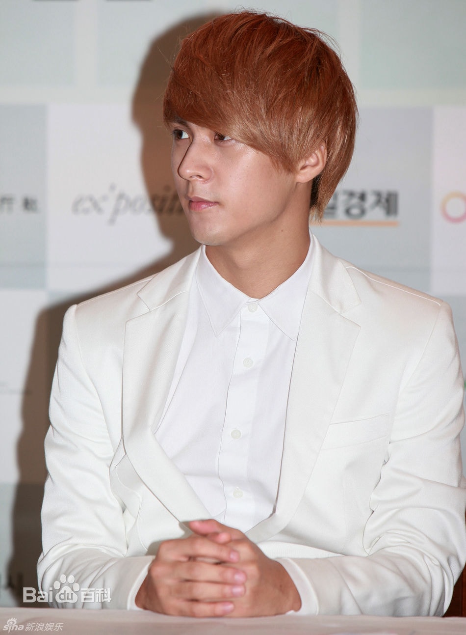 http://www.mshishang.net/pics/star/pic/b39b5098612e64944844b84cdcc0d014.jpg