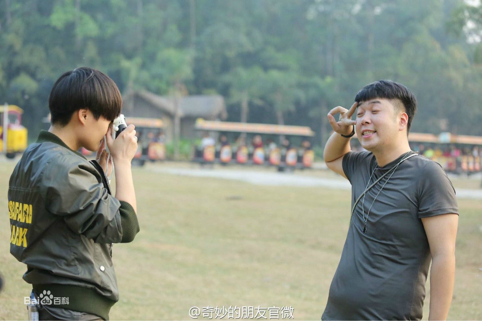http://www.mshishang.net/pics/star/pic/bd55739ec2106cc169a6386ba6522d7f.jpg