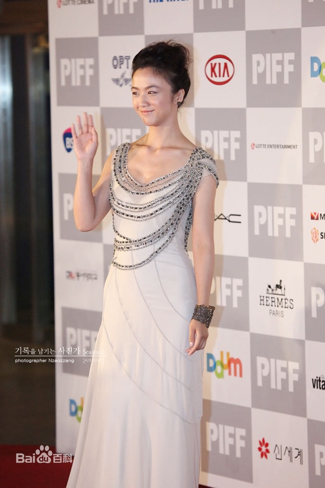 http://www.mshishang.net/pics/star/pic/c0c066ef4bcf2f11457510c63bef8efd.jpg