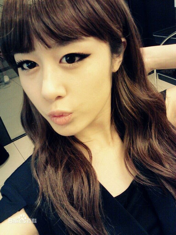 http://www.mshishang.net/pics/star/pic/d2d4f65328ead4d98807d47c88ce9d1f.jpg