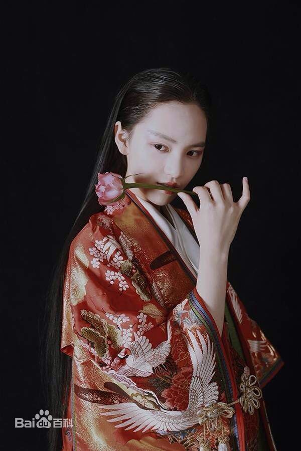 http://www.mshishang.net/pics/star/pic/d4643f3473bd69946f694e927165acae.jpg