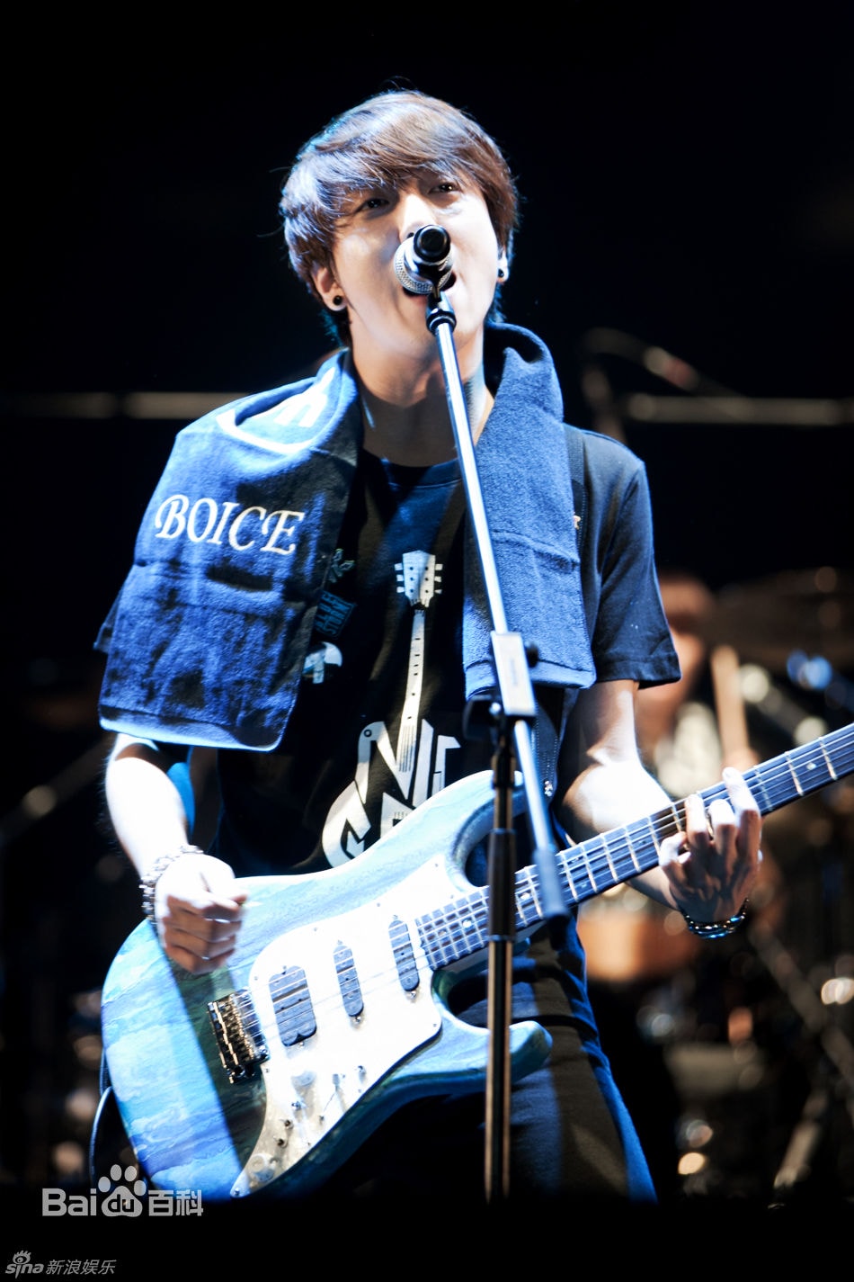 http://www.mshishang.net/pics/star/pic/d60742ed9af108b5aa672f420694300e.jpg