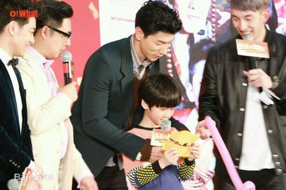 http://www.mshishang.net/pics/star/pic/ea48470703a9004dec755405fce6444b.jpg