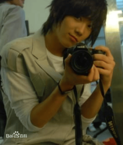 http://www.mshishang.net/pics/star/pic/f80ca5b359c60dd629678a95ab1ed1d9.jpg