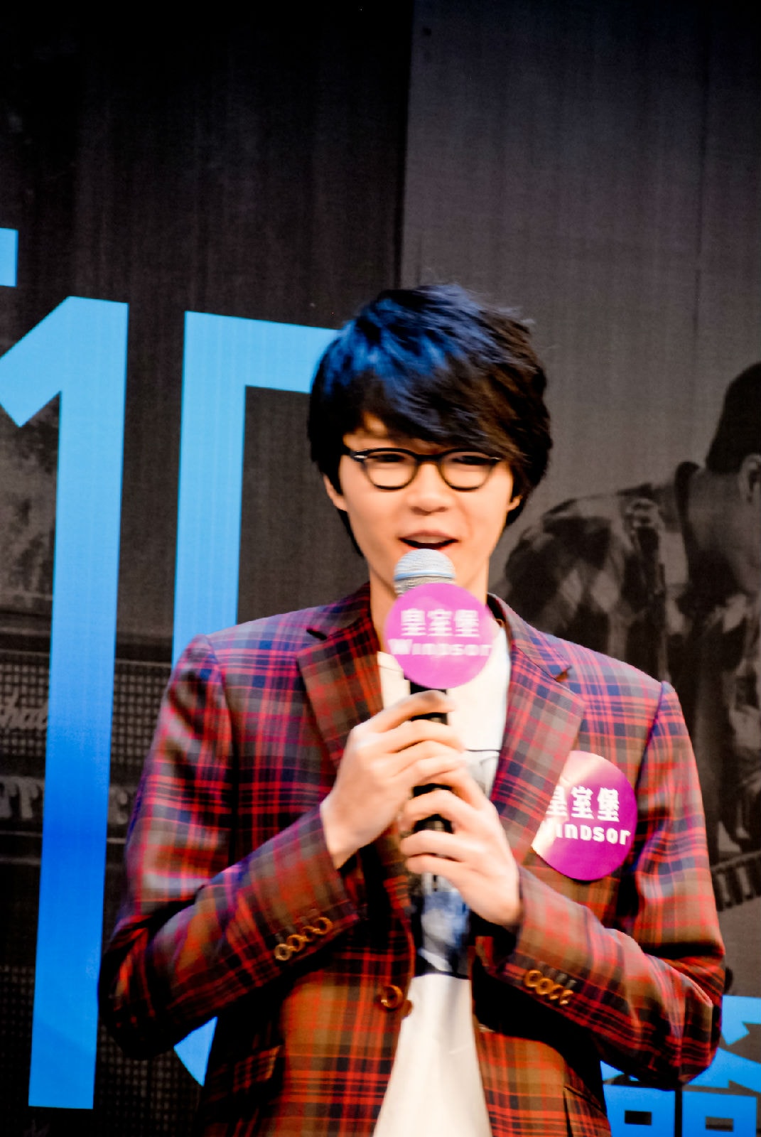 http://www.mshishang.net/pics/star/pic/f850122d3a13459aaba26ff812c27ef6.jpg